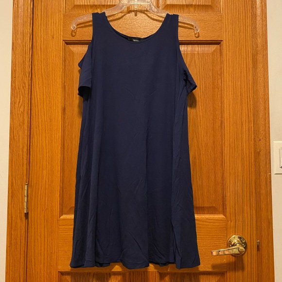 Navy Blue Dress - Picture 1 of 3